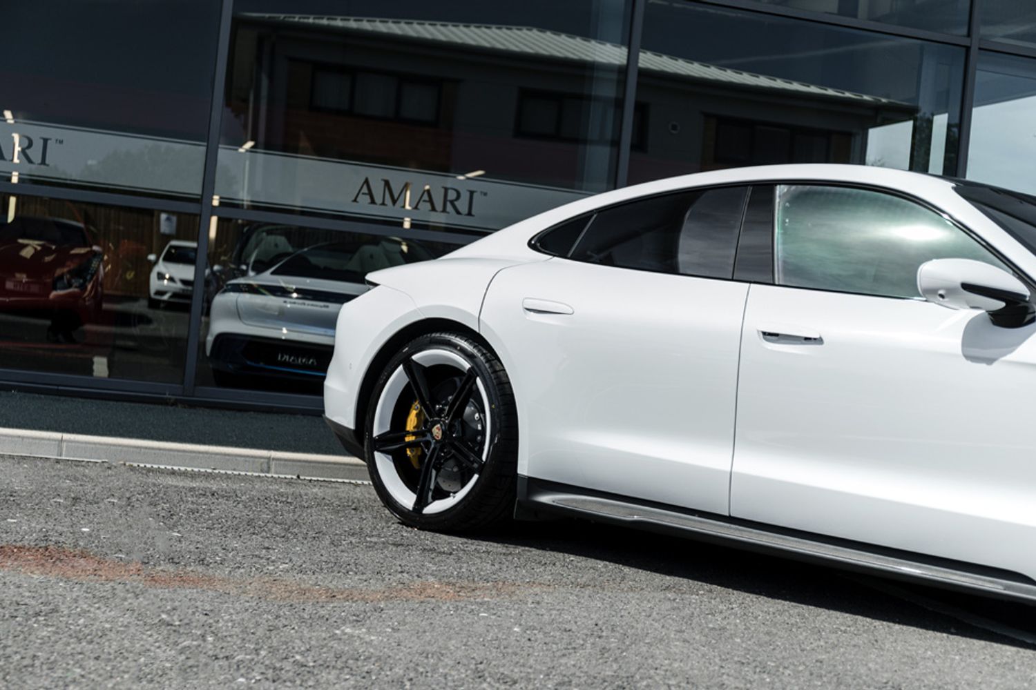 PORSCHE TAYCAN TURBO S ELECTRIC SALOON TURBO S 4DR AUTOMATIC