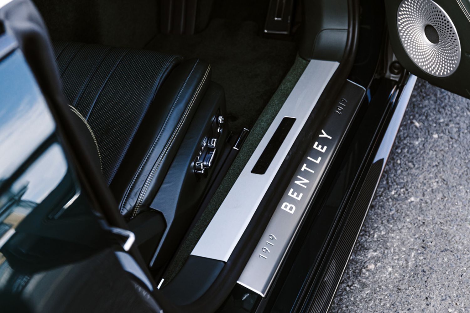 BENTLEY CONTINENTAL GT COUPE 6.0 GT Number 9 Edition
