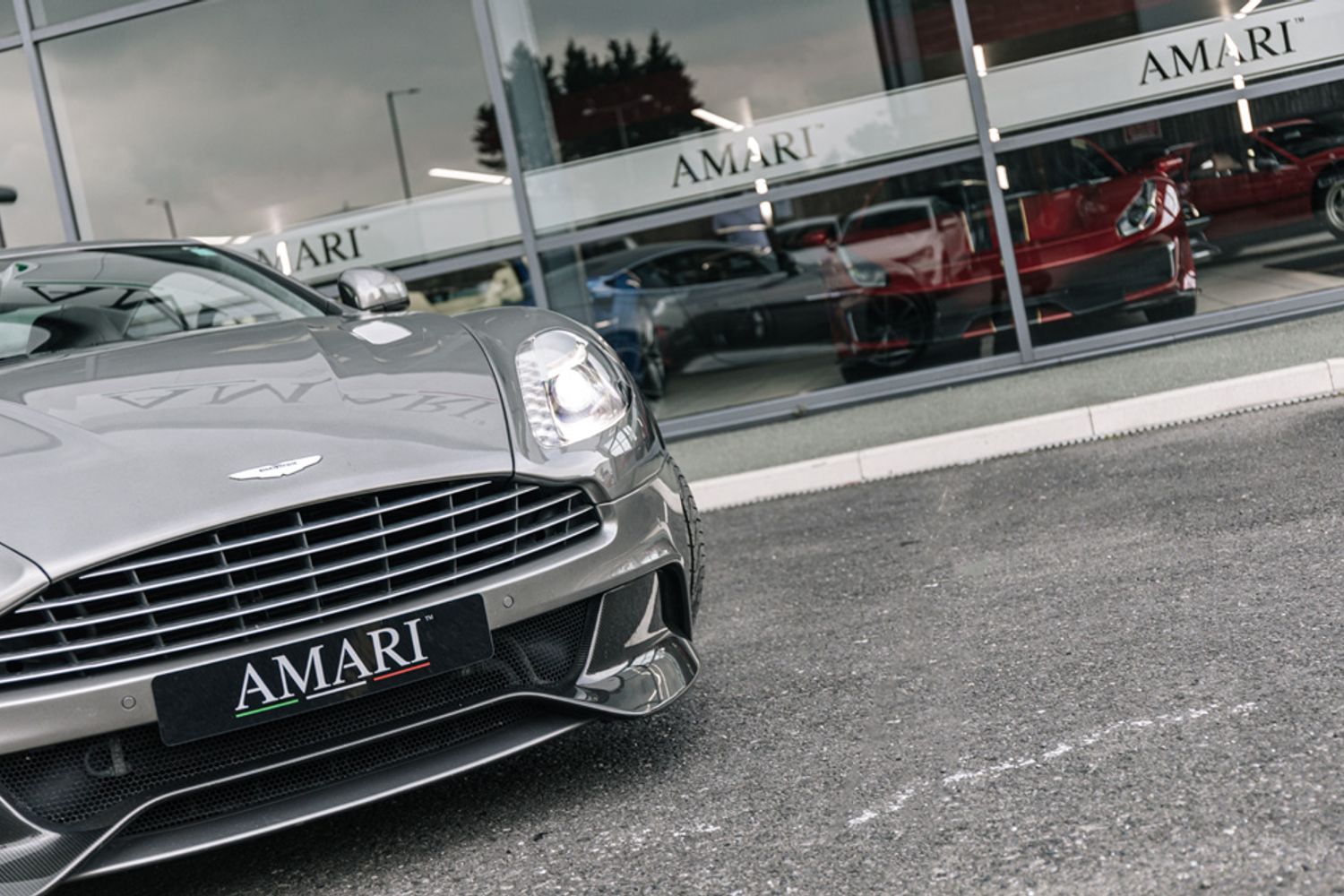 ASTON MARTIN VANQUISH COUPE 5.9 V12 2DR AUTOMATIC