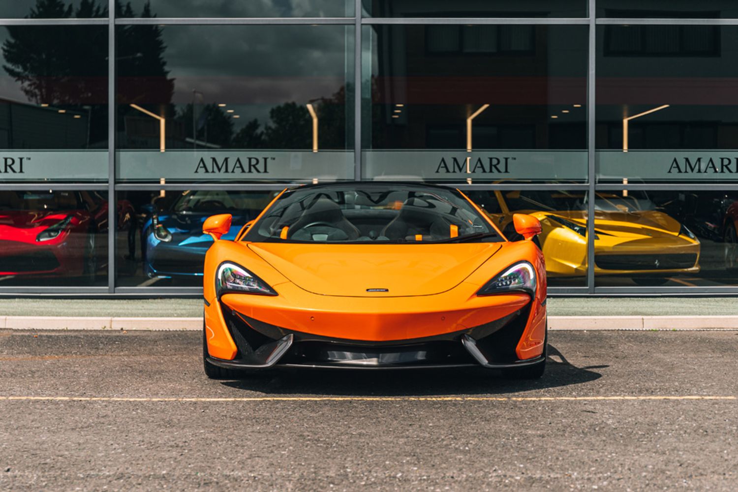 MCLAREN 570S V8 SSG CONVERTIBLE 3.8 V8 SSG 2DR SEMI AUTOMATIC