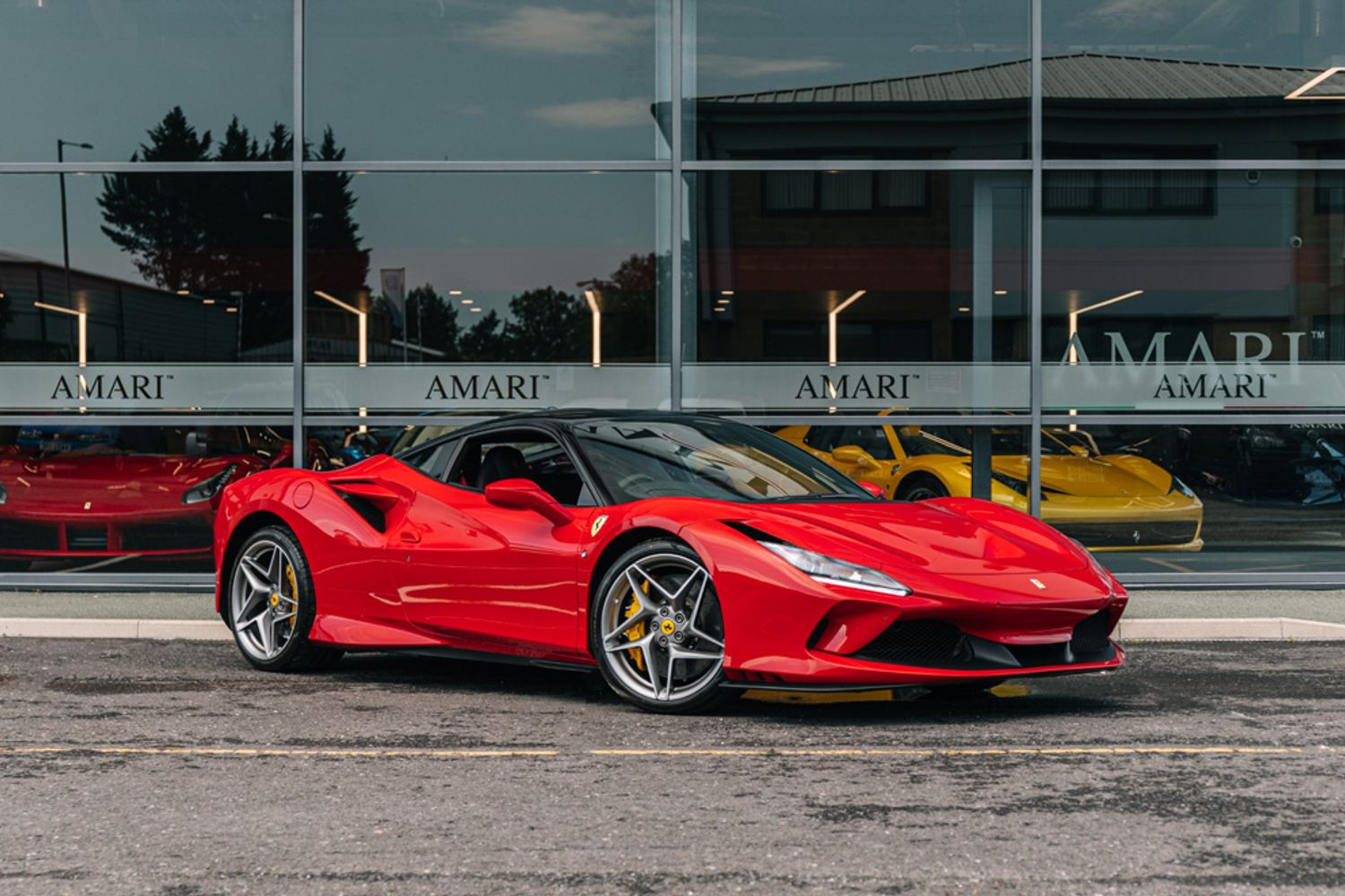 FERRARI F8 TRIBUTO COUPE 3.9 TRIBUTO 2DR SEMI AUTOMATIC