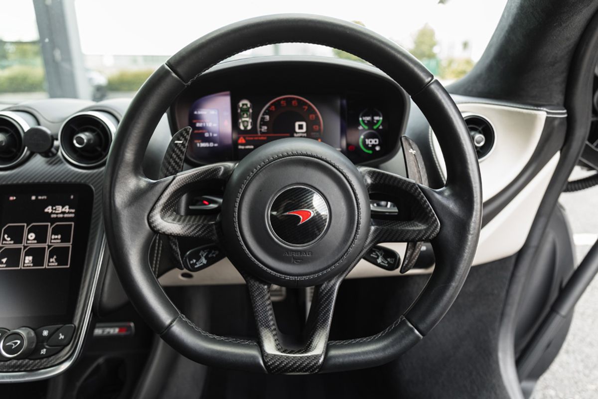 MCLAREN 570S COUPE S-A COUPE 3.8