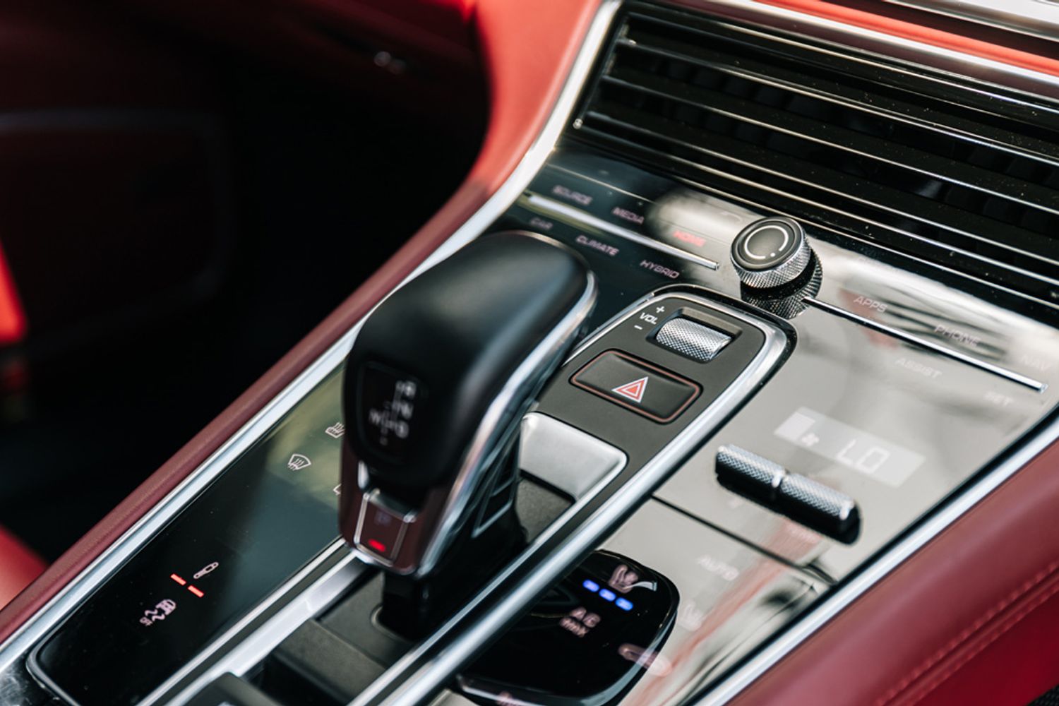 PORSCHE Panamera 4.0 V8 E-Hybrid 7.2 Wh Turbo S