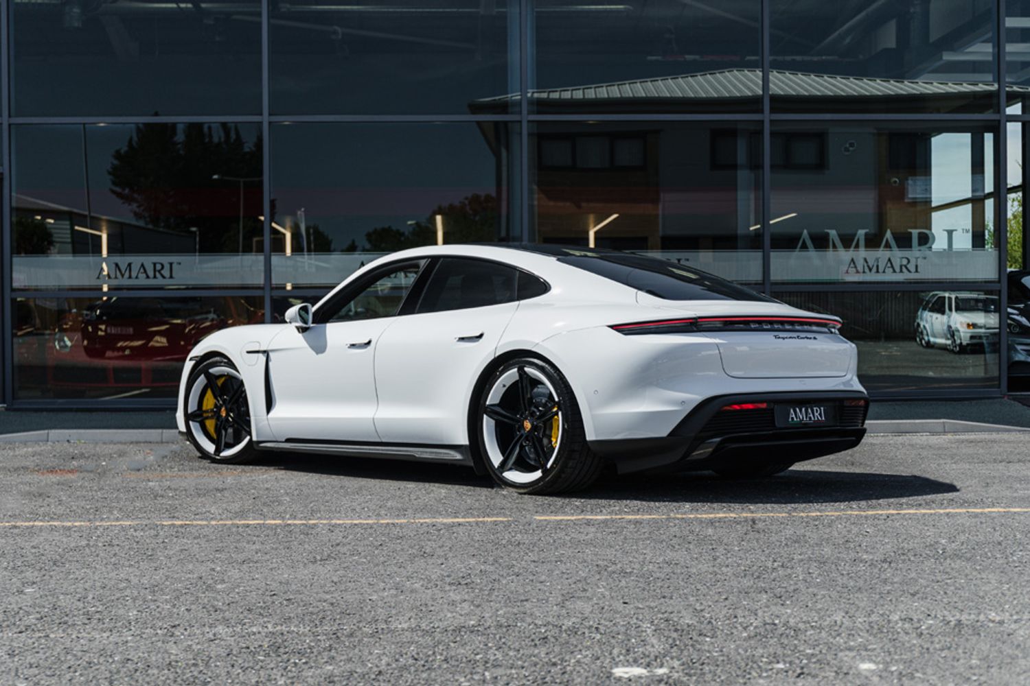 PORSCHE TAYCAN TURBO S ELECTRIC SALOON TURBO S 4DR AUTOMATIC