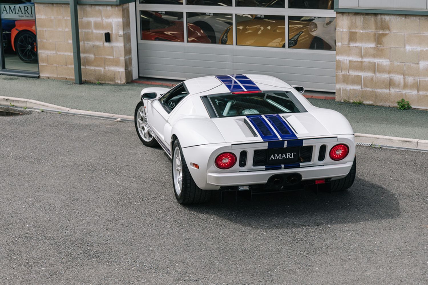 FORD GT COUPE 5.4