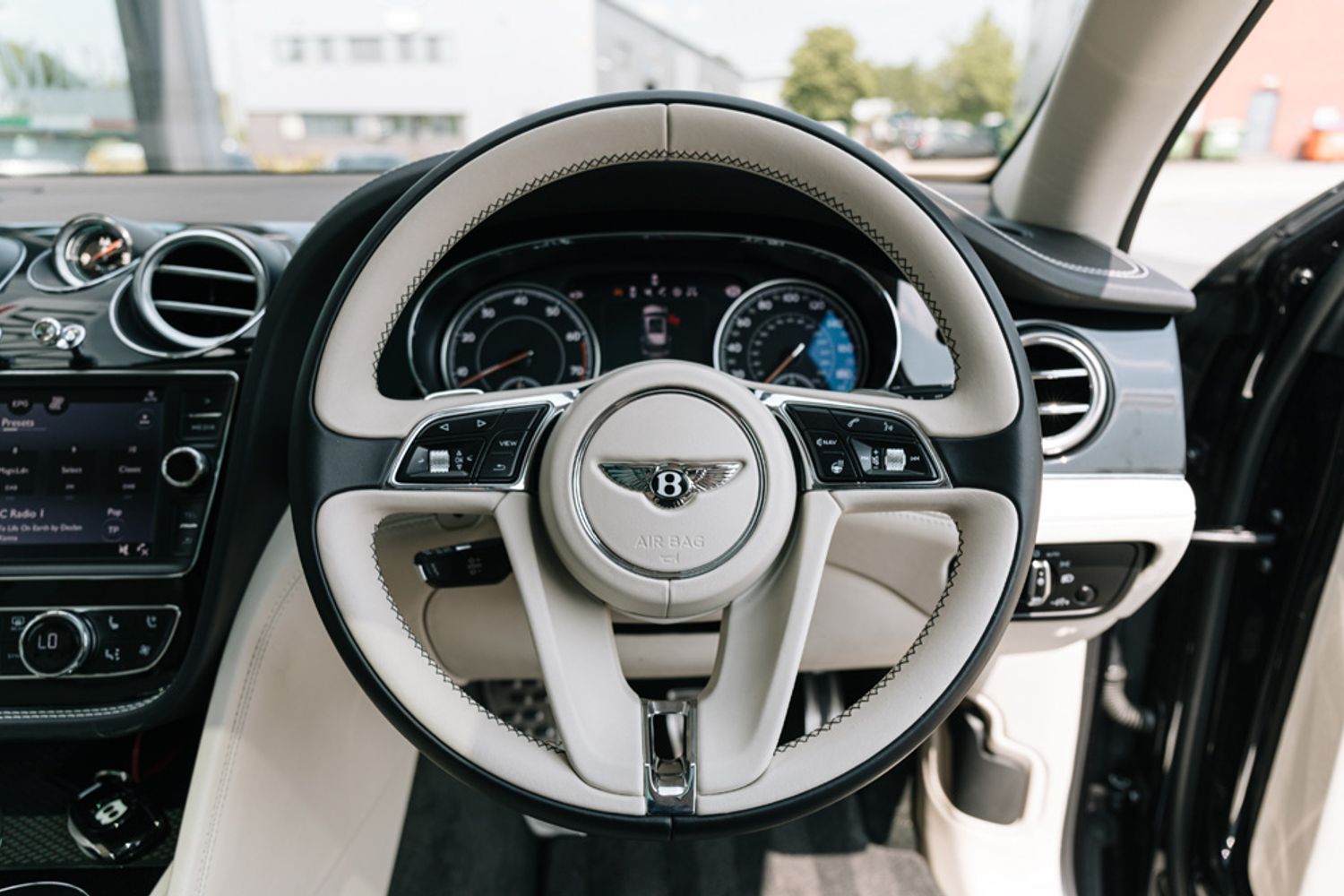 BENTLEY BENTAYGA MPV 6.0 W12 5DR AUTOMATIC