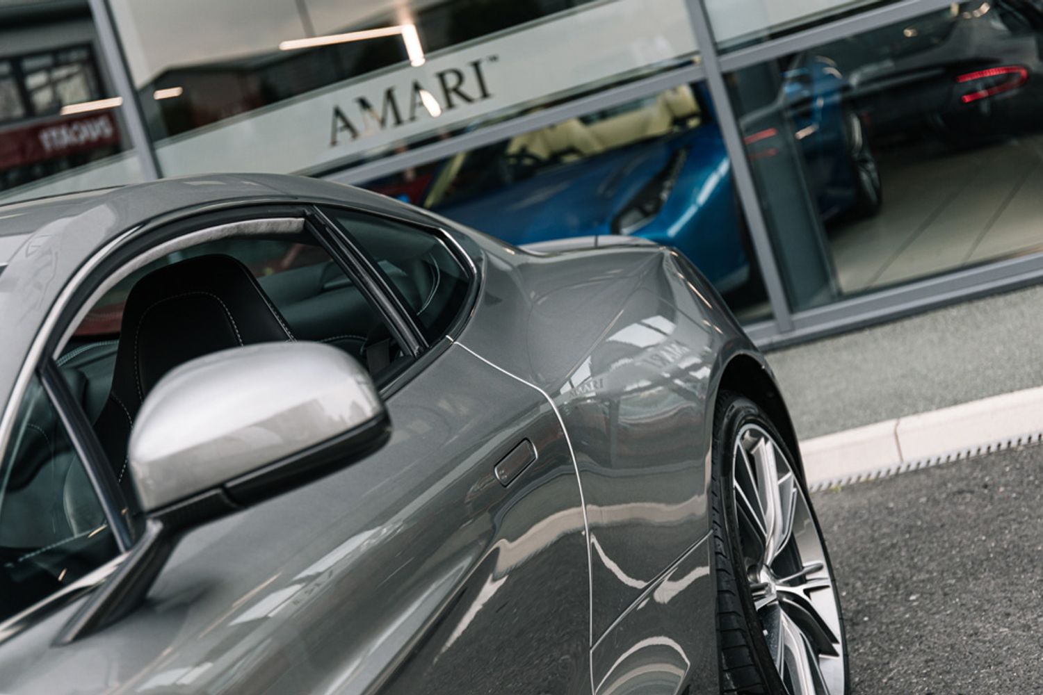 ASTON MARTIN VANQUISH COUPE 5.9 V12 2DR AUTOMATIC