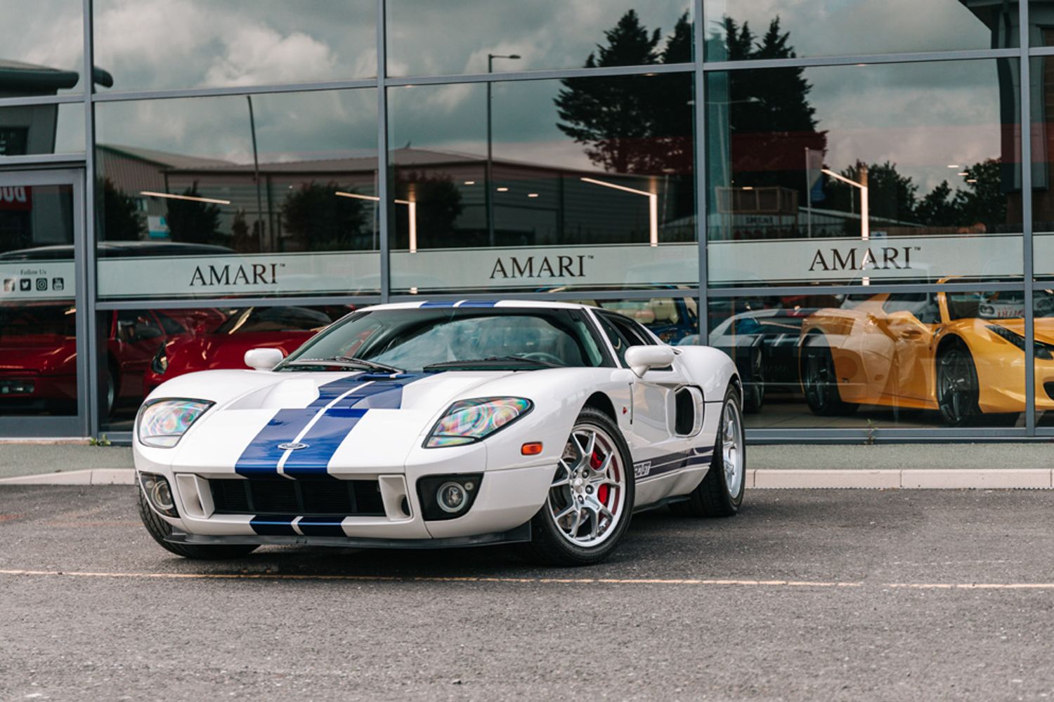 FORD GT COUPE 5.4