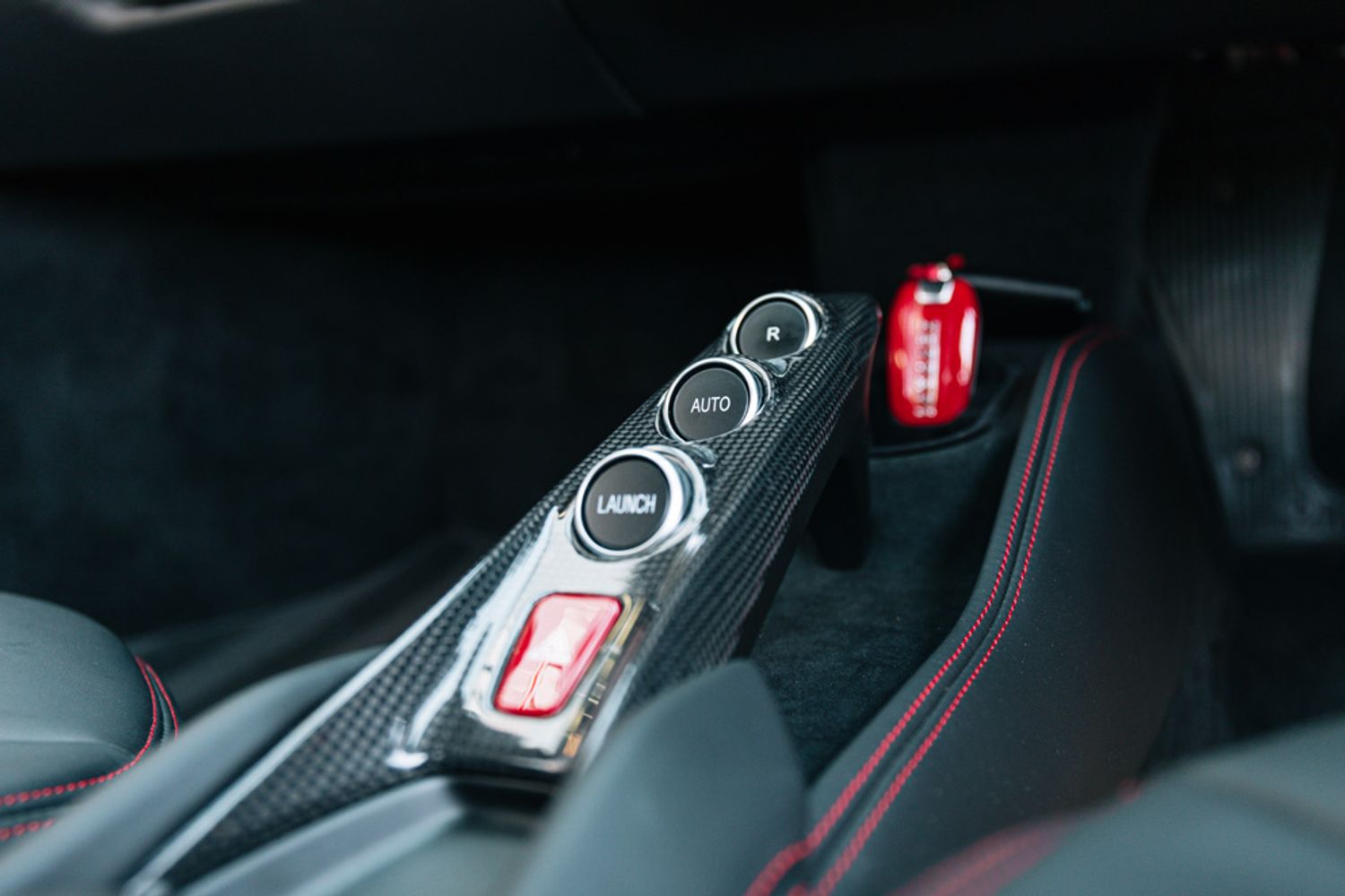 FERRARI F8 TRIBUTO COUPE 3.9 TRIBUTO 2DR SEMI AUTOMATIC