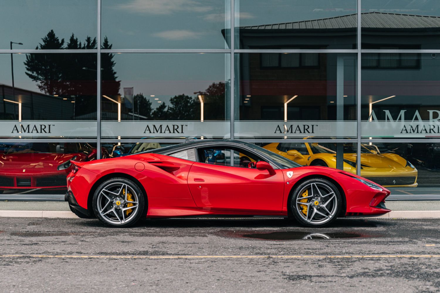 FERRARI F8 TRIBUTO COUPE 3.9 TRIBUTO 2DR SEMI AUTOMATIC