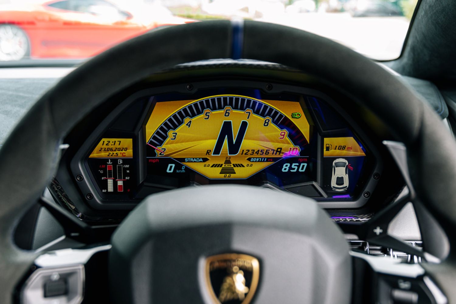 LAMBORGHINI AVENTADOR COUPE 6.5 LP 750-4 SUPERVELOCE 2DR SEMI AUTOMATIC