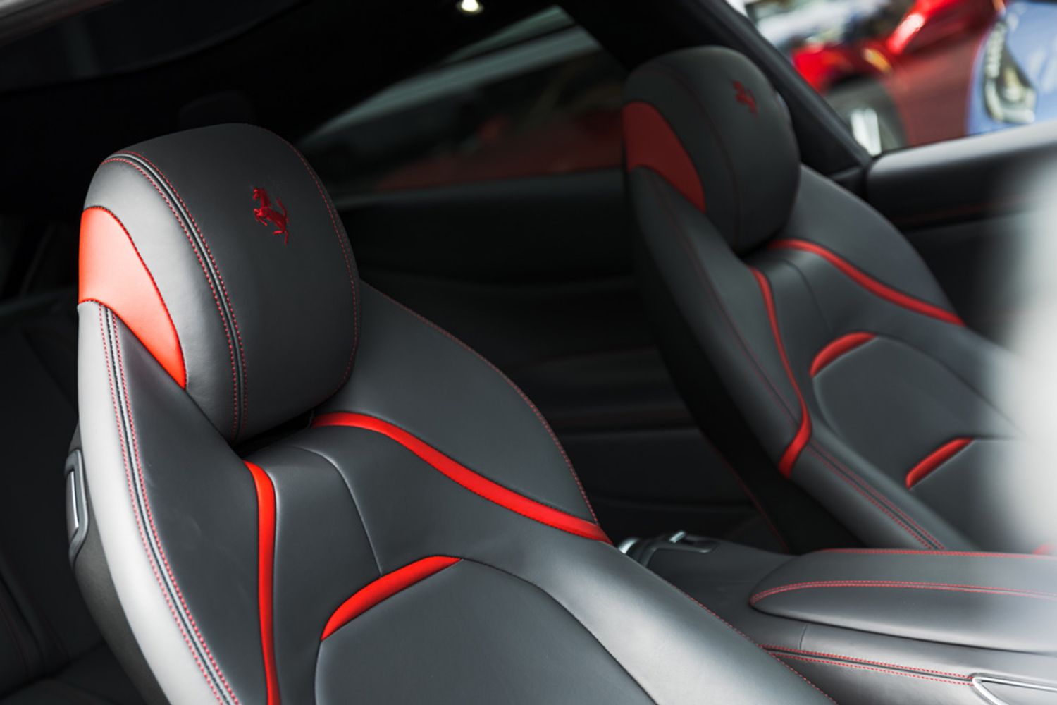 Ferrari GTC4 Lusso 6.3 V12