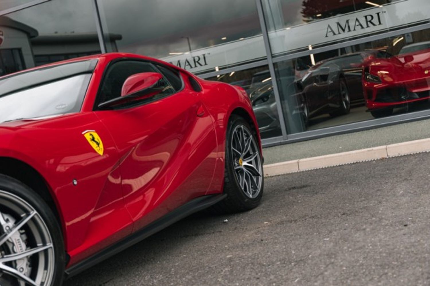 FERRARI 812 SUPERFAST COUPE 6.5 BCE 2DR SEMI AUTOMATIC