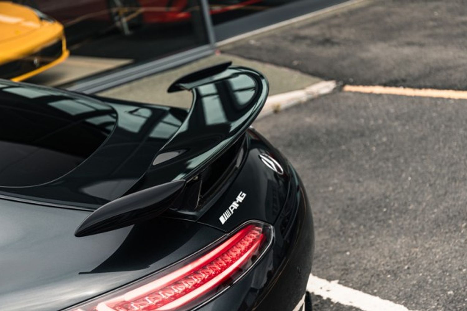 MERCEDES-BENZ AMG GT COUPE 4.0 AMG GT R PREMIUM 2DR AUTOMATIC