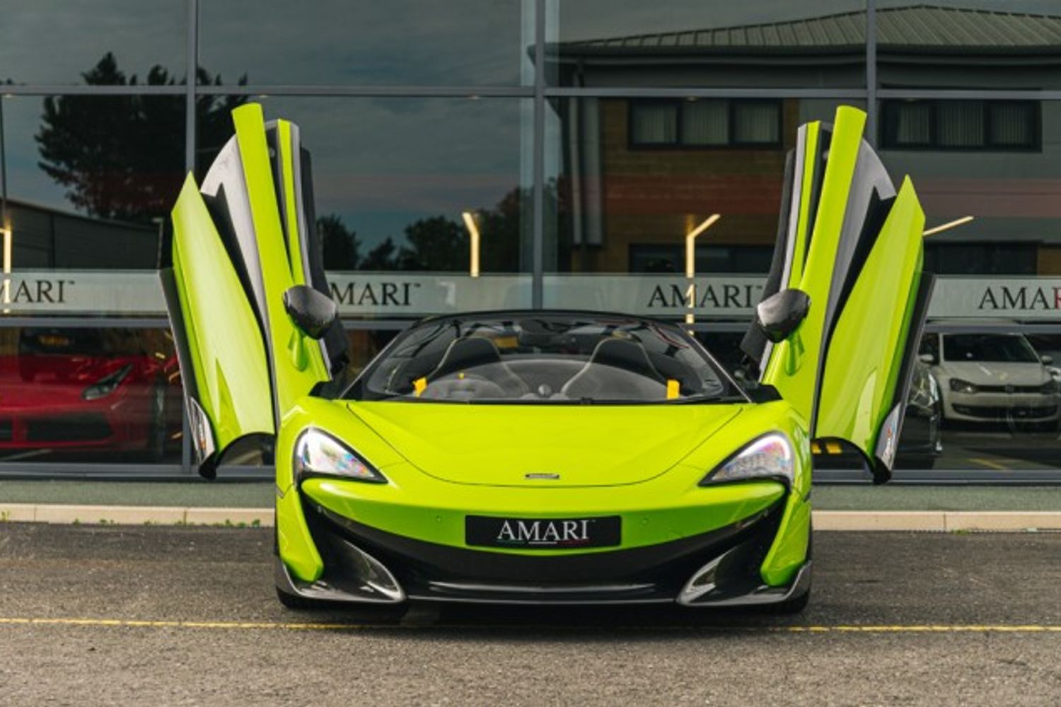 MCLAREN 600LT V8 SSG CONVERTIBLE 3.8 V8 SSG 2DR SEMI AUTOMATIC