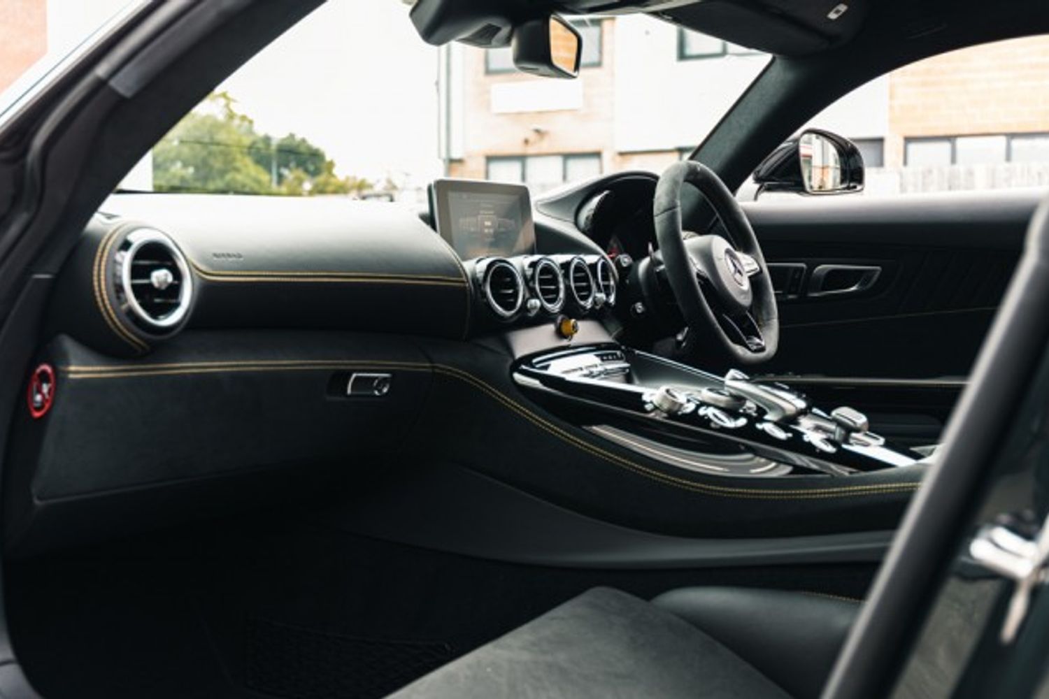 MERCEDES-BENZ AMG GT COUPE 4.0 AMG GT R PREMIUM 2DR AUTOMATIC
