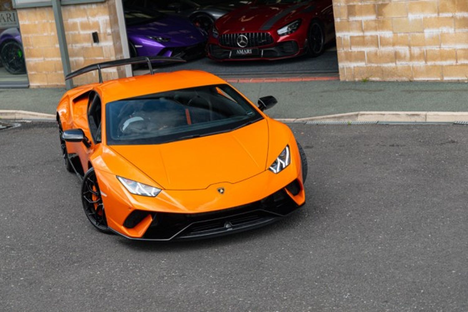 LAMBORGHINI HURACAN COUPE 5.2 LP 640-4 PERFORMANTE 2DR SEMI AUTOMATIC