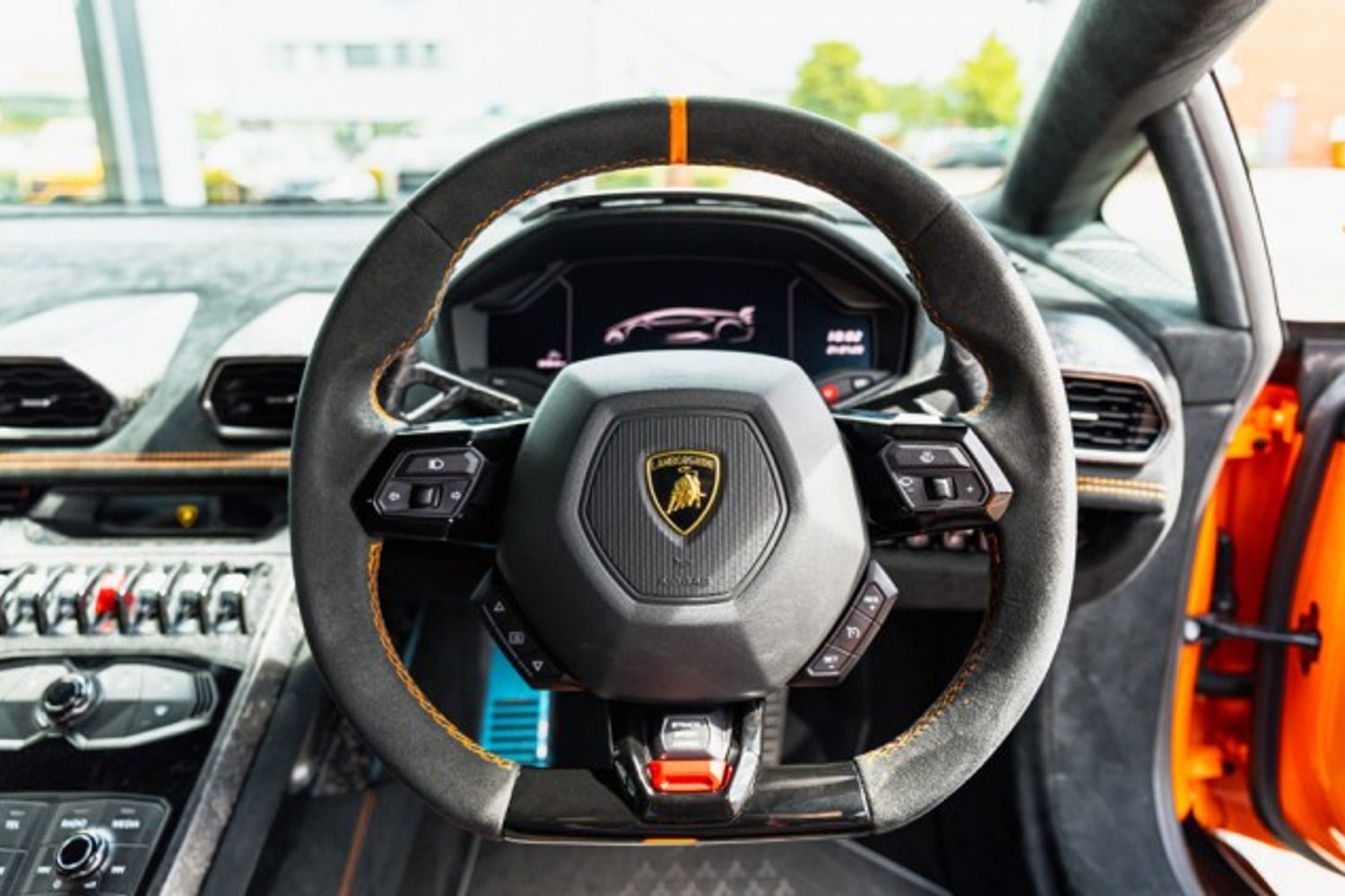 LAMBORGHINI HURACAN COUPE 5.2 LP 640-4 PERFORMANTE 2DR SEMI AUTOMATIC