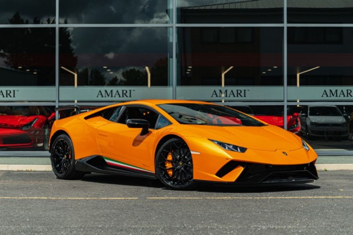 LAMBORGHINI HURACAN COUPE 5.2 LP 640-4 PERFORMANTE 2DR SEMI AUTOMATIC