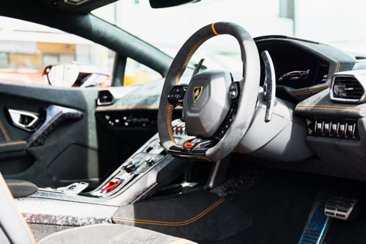 LAMBORGHINI HURACAN COUPE 5.2 LP 640-4 PERFORMANTE 2DR SEMI AUTOMATIC