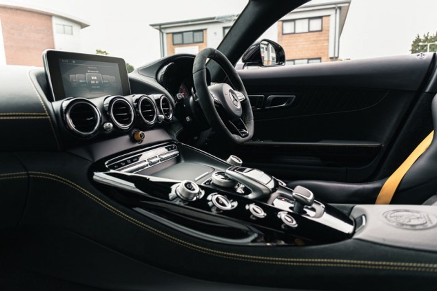 MERCEDES-BENZ AMG GT COUPE 4.0 AMG GT R PREMIUM 2DR AUTOMATIC