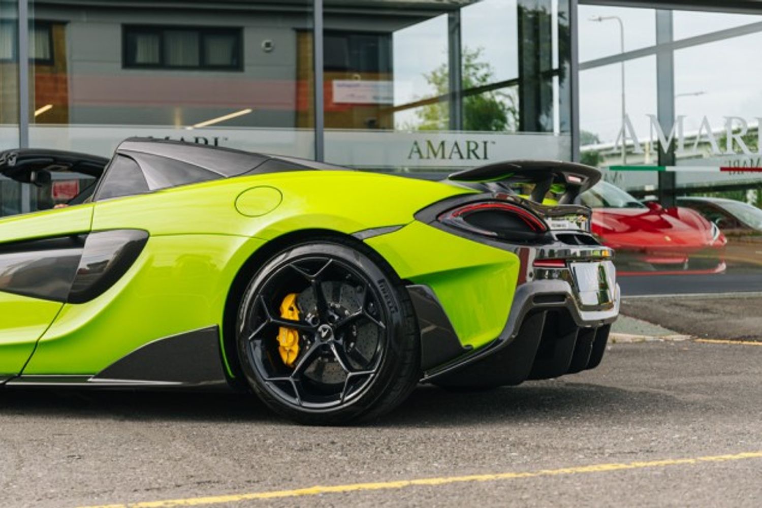 MCLAREN 600LT V8 SSG CONVERTIBLE 3.8 V8 SSG 2DR SEMI AUTOMATIC
