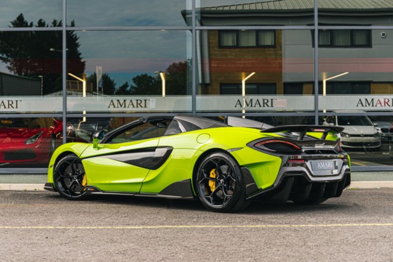 MCLAREN 600LT V8 SSG CONVERTIBLE 3.8 V8 SSG 2DR SEMI AUTOMATIC