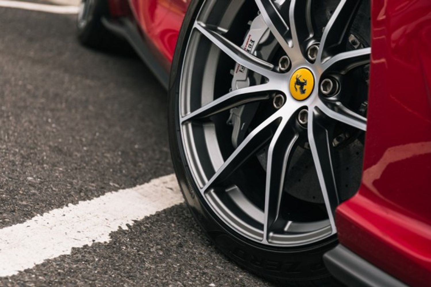 FERRARI 812 SUPERFAST COUPE 6.5 BCE 2DR SEMI AUTOMATIC