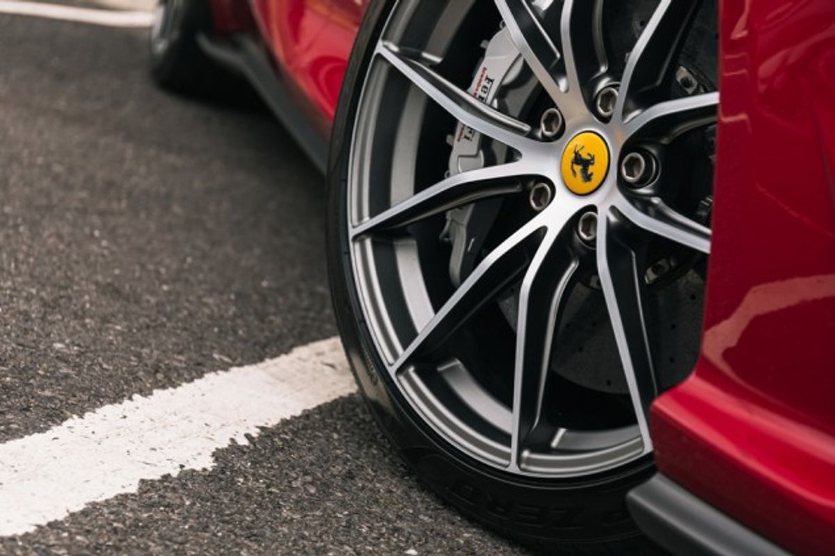 FERRARI 812 SUPERFAST COUPE 6.5 BCE 2DR SEMI AUTOMATIC