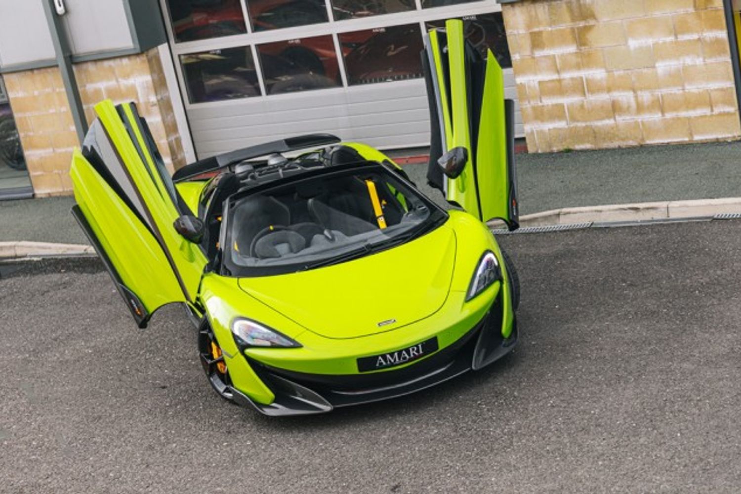 MCLAREN 600LT V8 SSG CONVERTIBLE 3.8 V8 SSG 2DR SEMI AUTOMATIC