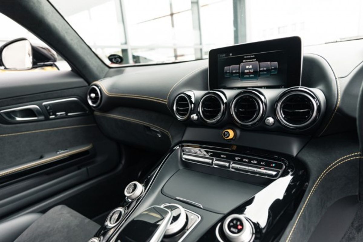 MERCEDES-BENZ AMG GT COUPE 4.0 AMG GT R PREMIUM 2DR AUTOMATIC
