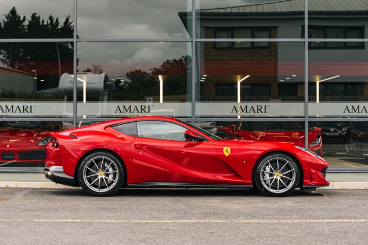 FERRARI 812 SUPERFAST COUPE 6.5 BCE 2DR SEMI AUTOMATIC
