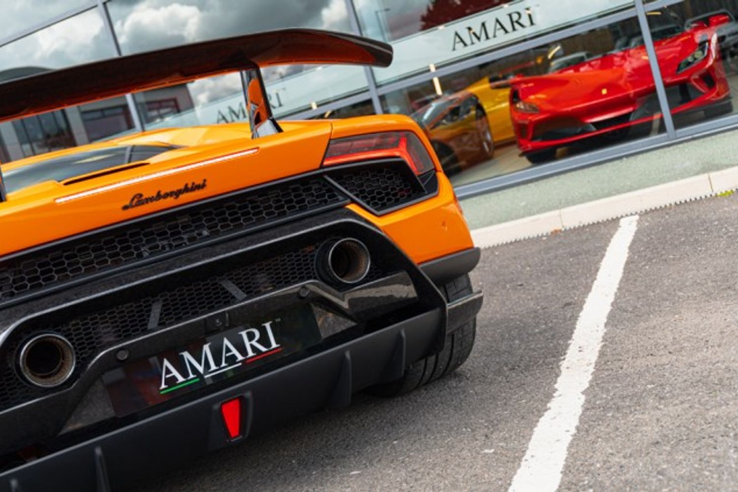 LAMBORGHINI HURACAN COUPE 5.2 LP 640-4 PERFORMANTE 2DR SEMI AUTOMATIC