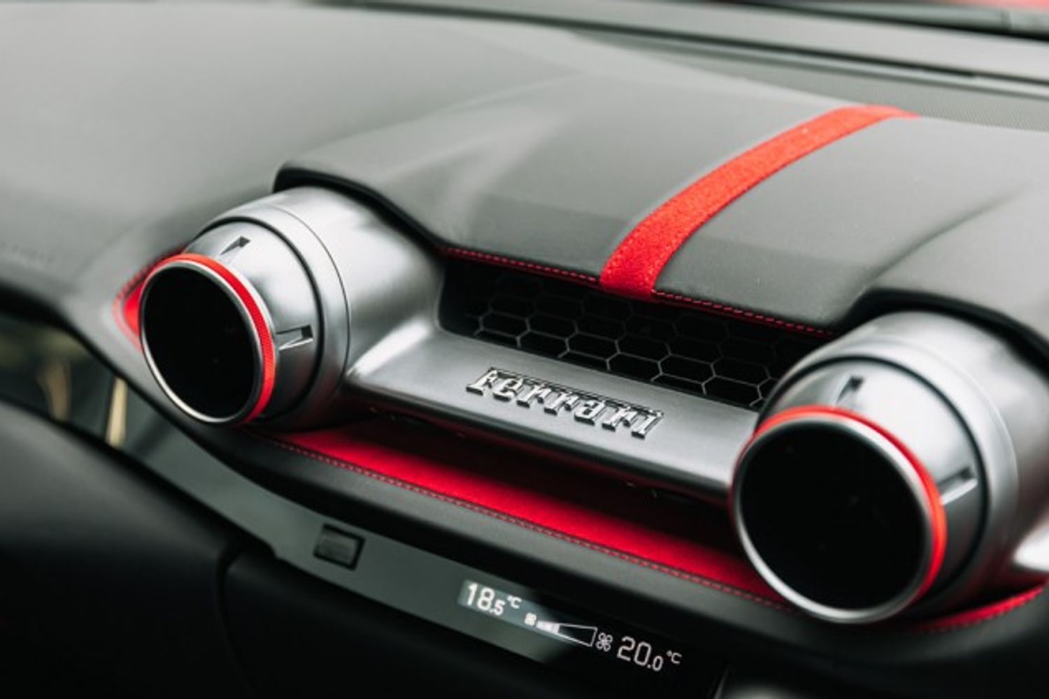 FERRARI 812 SUPERFAST COUPE 6.5 BCE 2DR SEMI AUTOMATIC