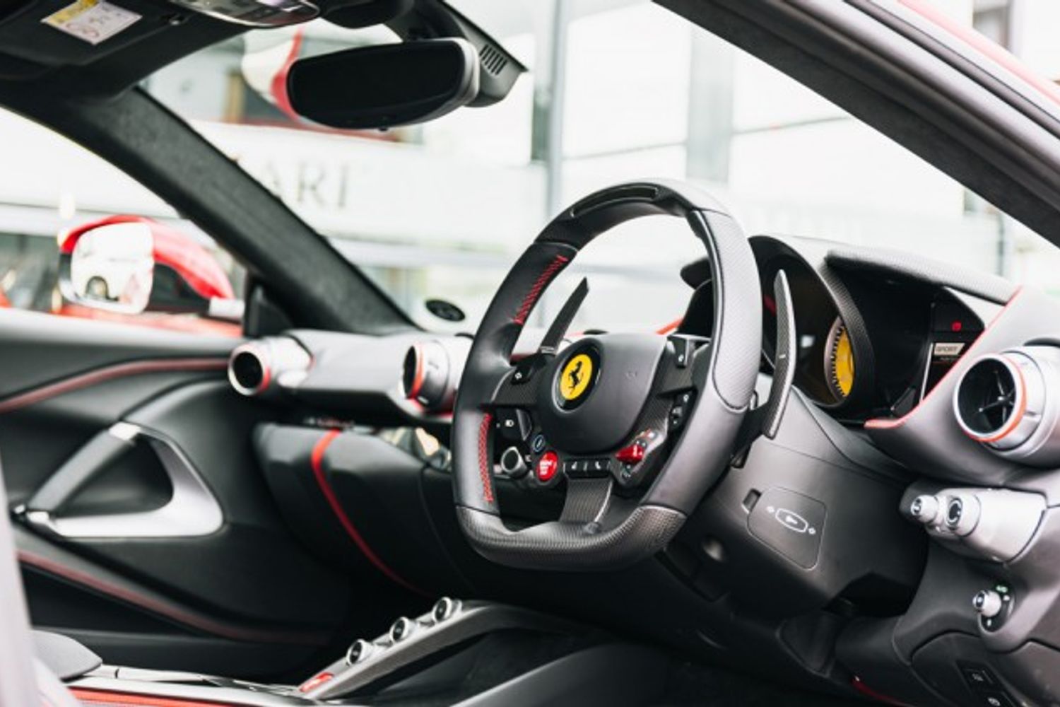 FERRARI 812 SUPERFAST COUPE 6.5 BCE 2DR SEMI AUTOMATIC
