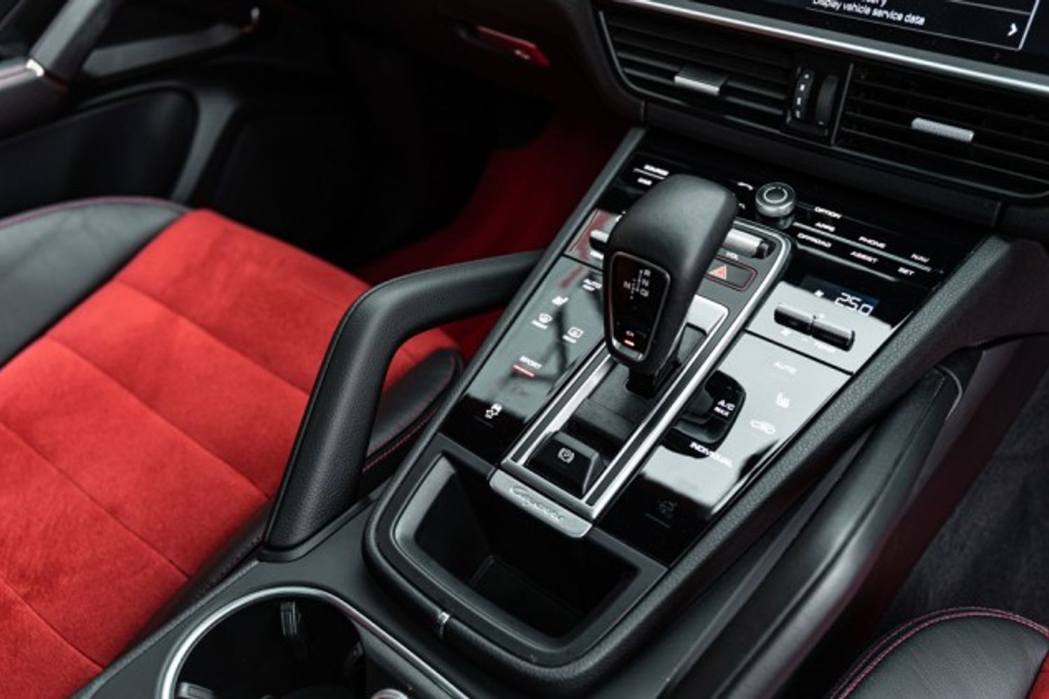 PORSCHE CAYENNE ESTATE 3.0 V6 TIPTRONIC 5DR AUTOMATIC