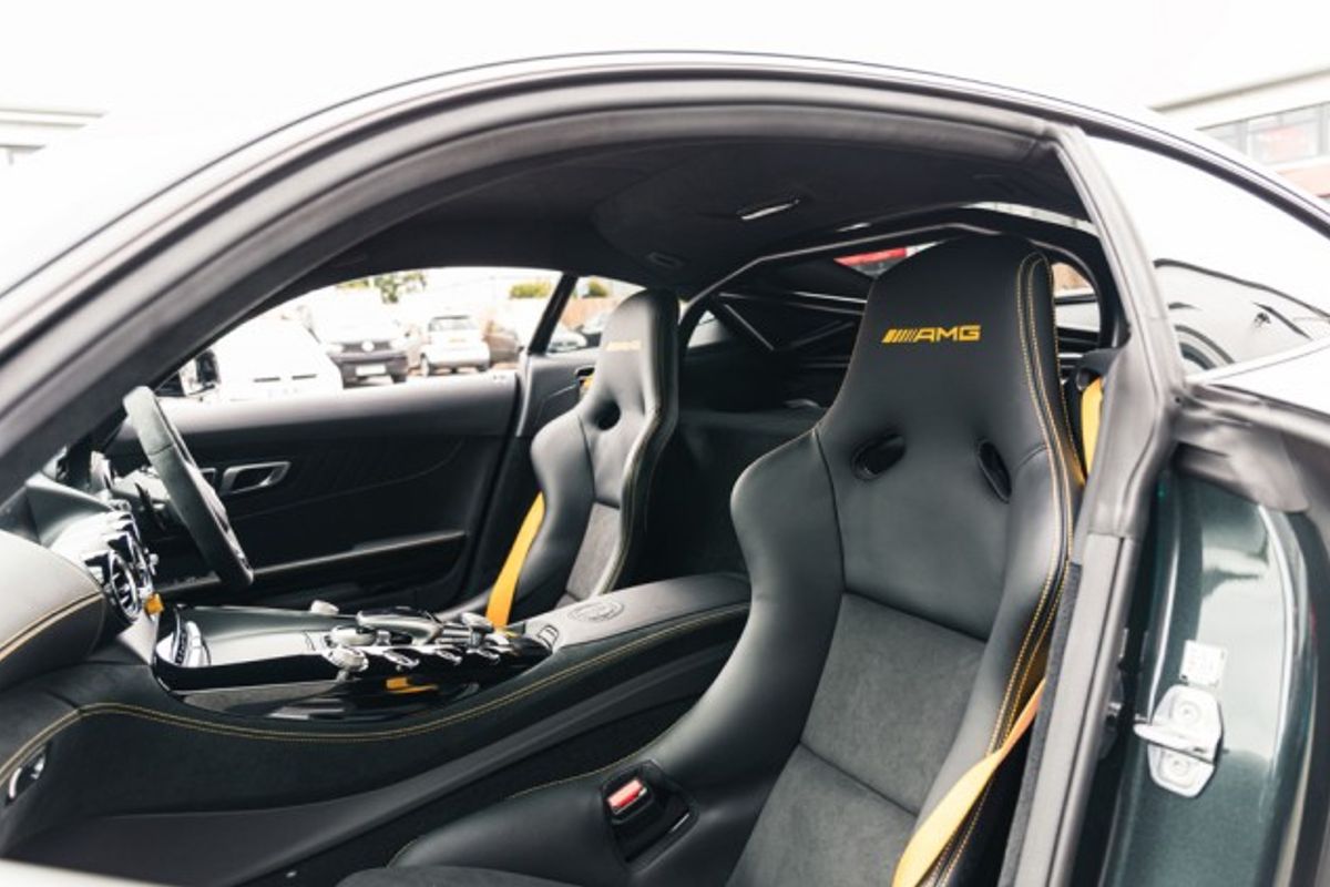 MERCEDES-BENZ AMG GT COUPE 4.0 AMG GT R PREMIUM 2DR AUTOMATIC