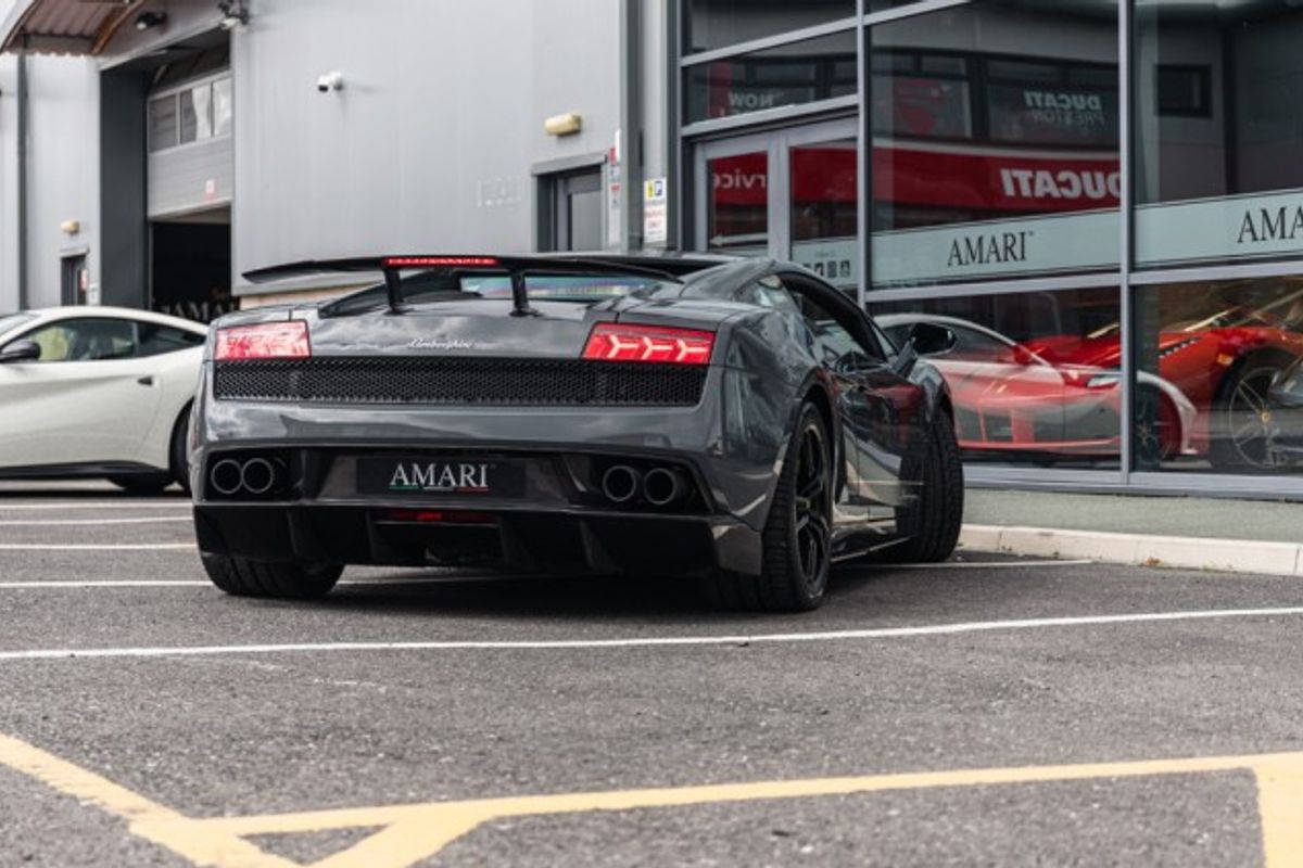 LAMBORGHINI GALLARDO COUPE 5.2 SUPERLEGGERA 2DR AUTOMATIC