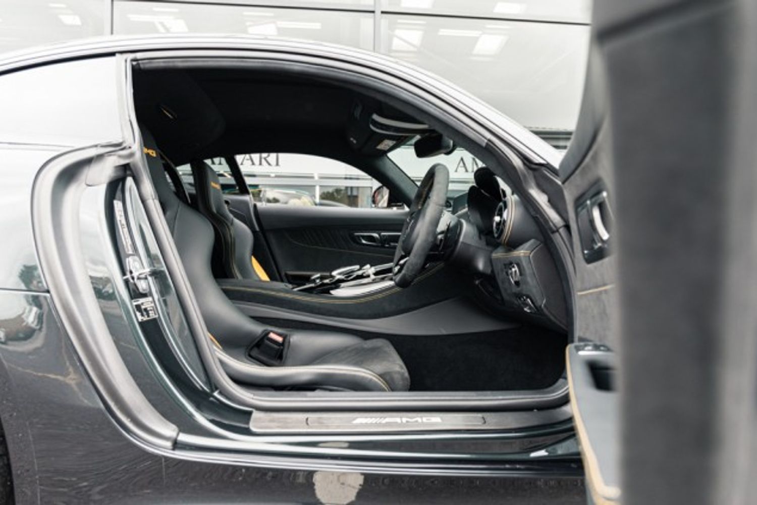 MERCEDES-BENZ AMG GT COUPE 4.0 AMG GT R PREMIUM 2DR AUTOMATIC