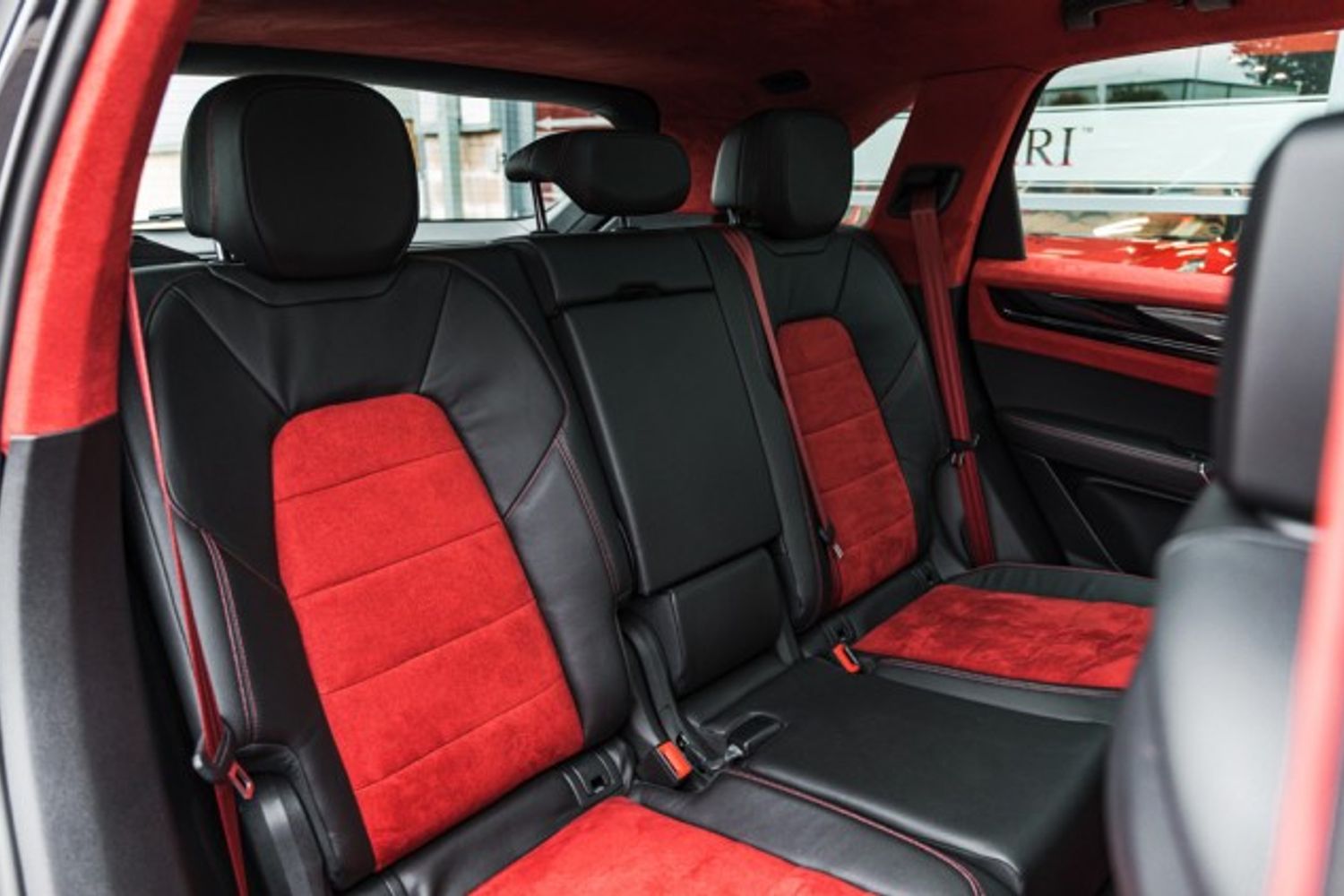 PORSCHE CAYENNE ESTATE 3.0 V6 TIPTRONIC 5DR AUTOMATIC
