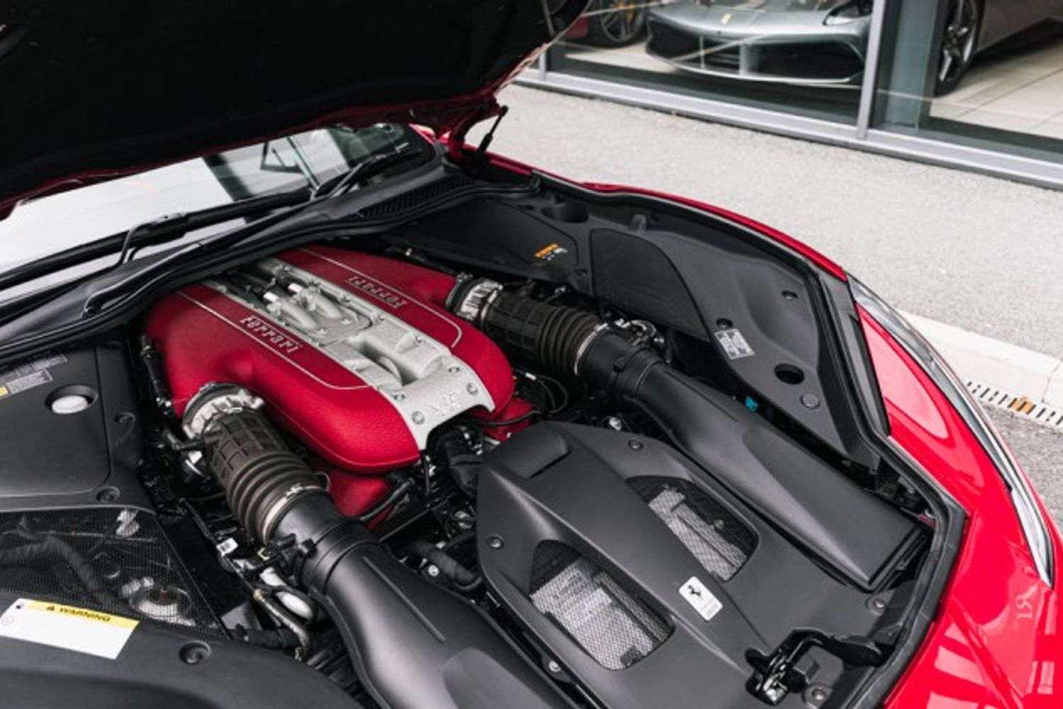 FERRARI 812 SUPERFAST COUPE 6.5 BCE 2DR SEMI AUTOMATIC