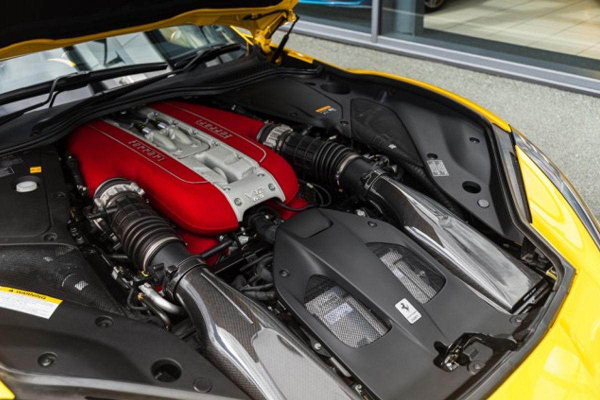 FERRARI 812 SUPERFAST BCE COUPE 6.5 BCE 2DR SEMI AUTOMATIC