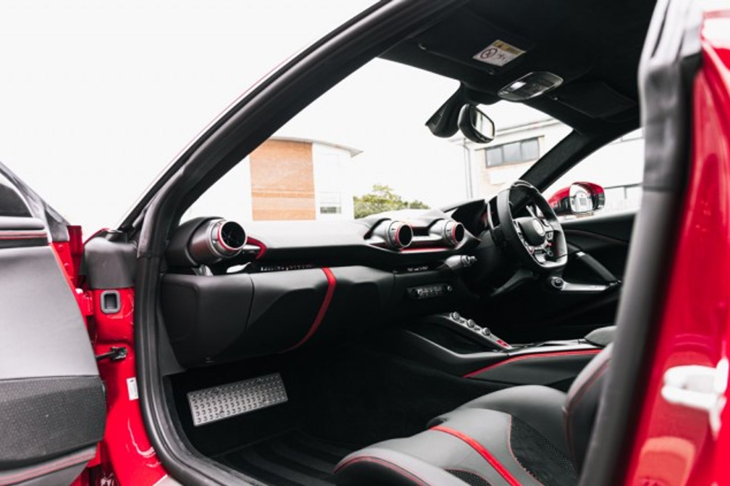 FERRARI 812 SUPERFAST COUPE 6.5 BCE 2DR SEMI AUTOMATIC