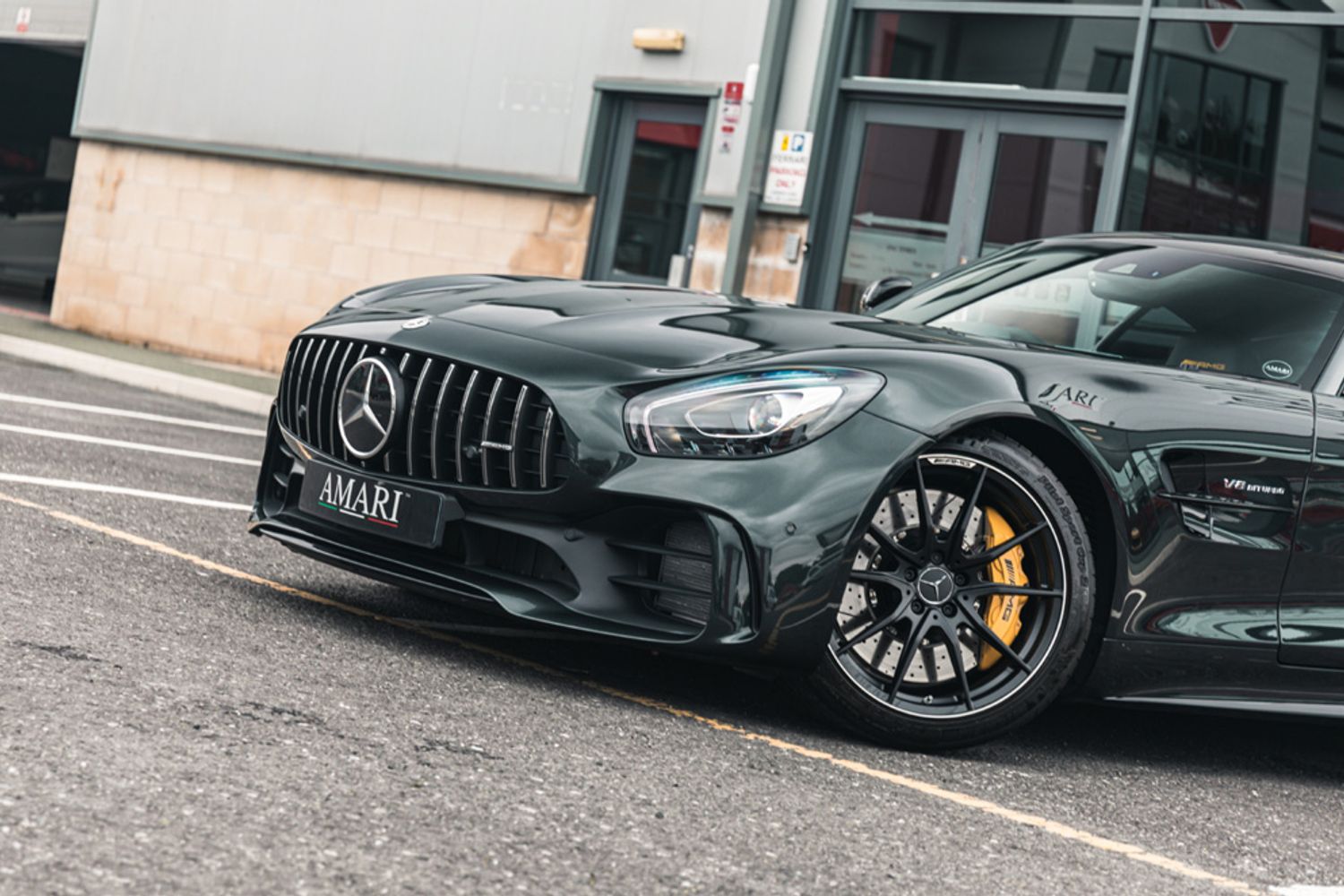 MERCEDES-BENZ AMG GT COUPE 4.0 AMG GT R PREMIUM 2DR AUTOMATIC