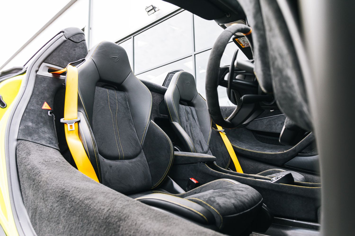 MCLAREN 600LT V8 SSG CONVERTIBLE 3.8 V8 SSG 2DR SEMI AUTOMATIC