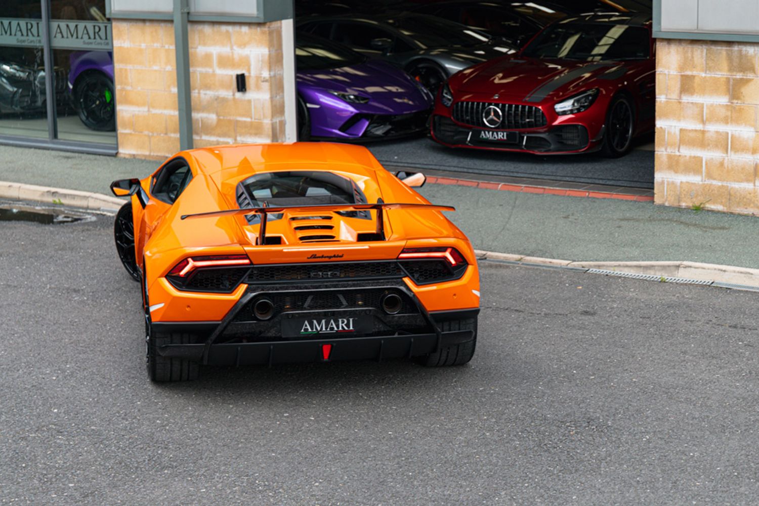 LAMBORGHINI HURACAN COUPE 5.2 LP 640-4 PERFORMANTE 2DR SEMI AUTOMATIC