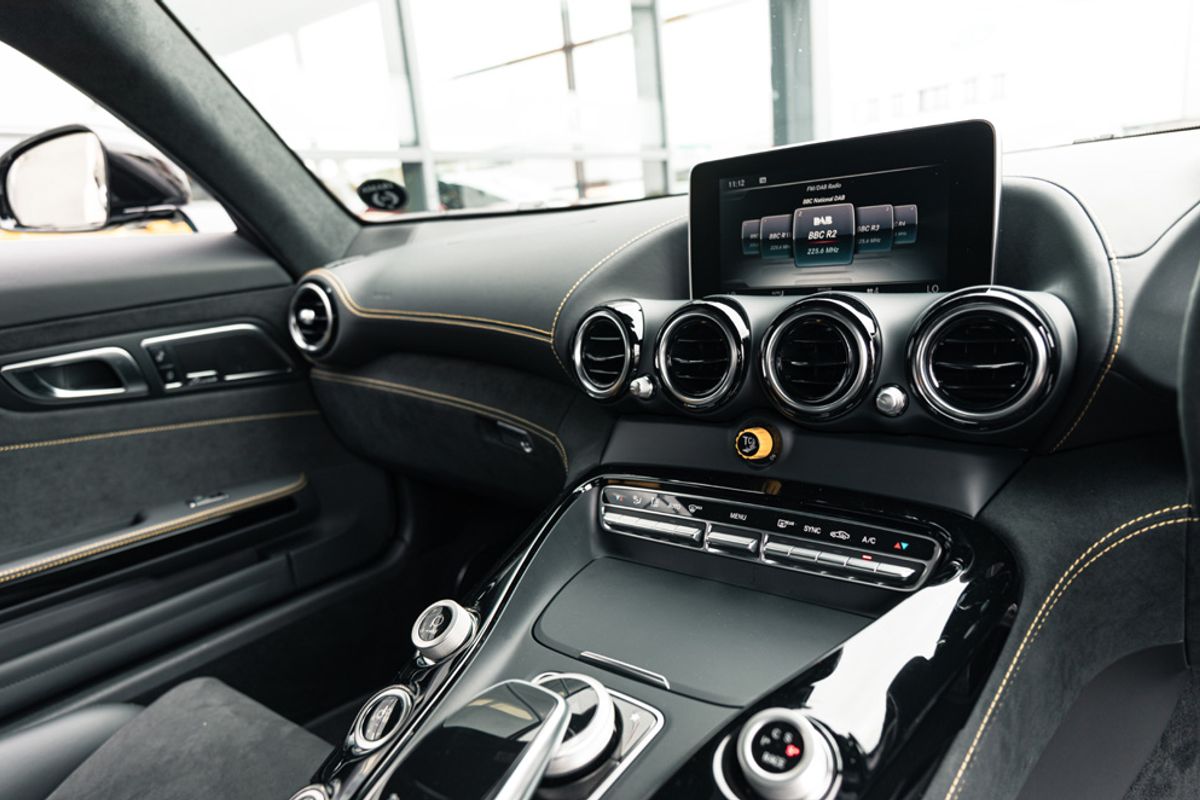 MERCEDES-BENZ AMG GT COUPE 4.0 AMG GT R PREMIUM 2DR AUTOMATIC