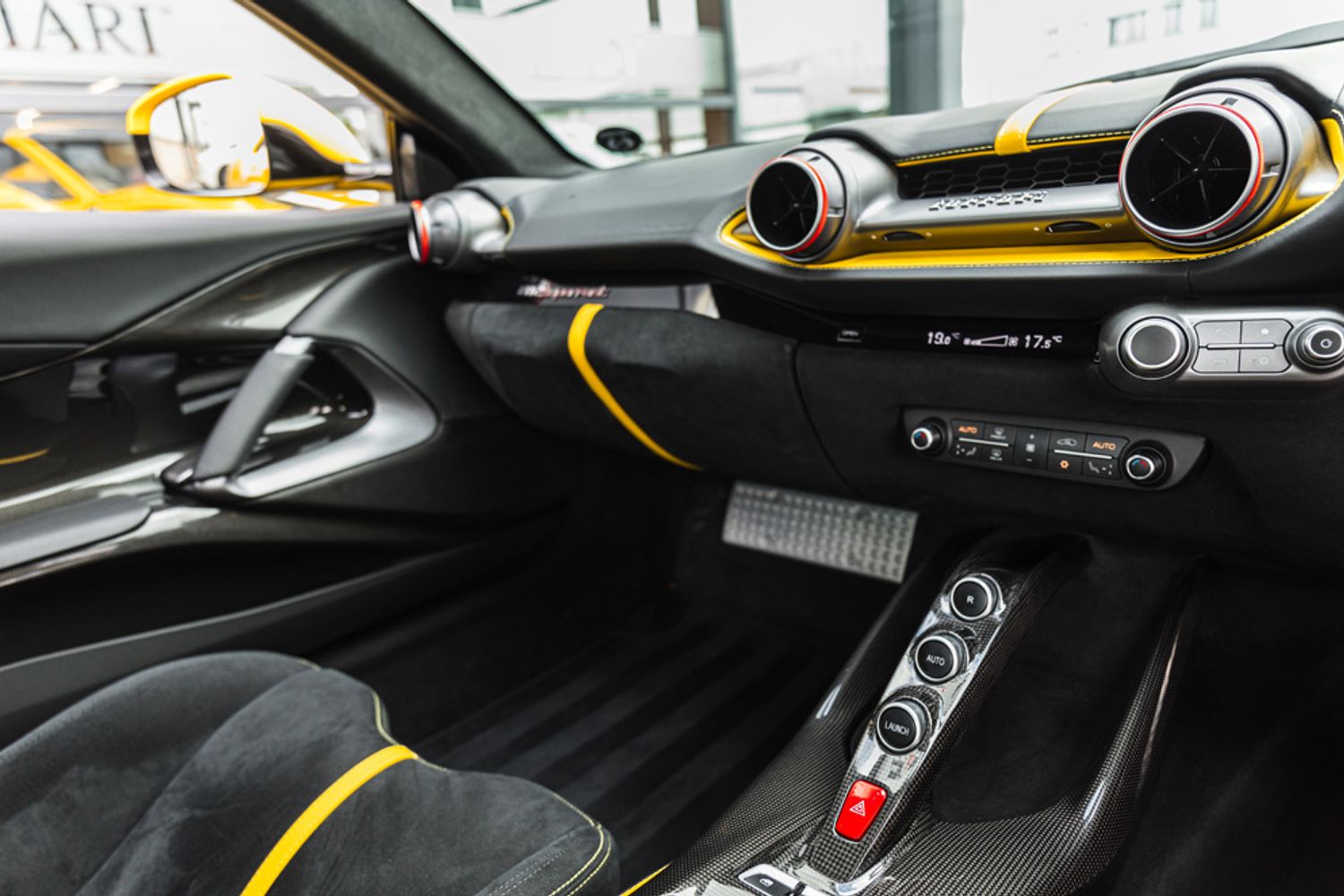 FERRARI 812 SUPERFAST BCE COUPE 6.5 BCE 2DR SEMI AUTOMATIC