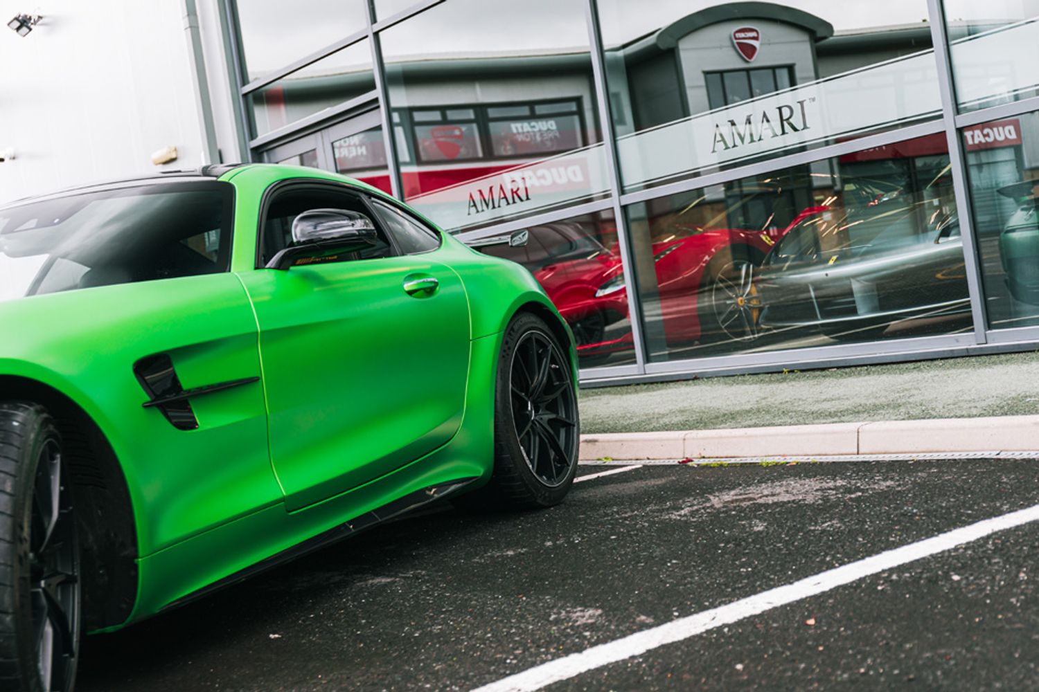 MERCEDES-BENZ AMG GT COUPE 4.0 AMG GT R PREMIUM 2DR AUTOMATIC