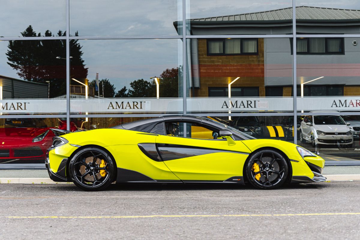 MCLAREN 600LT V8 SSG CONVERTIBLE 3.8 V8 SSG 2DR SEMI AUTOMATIC